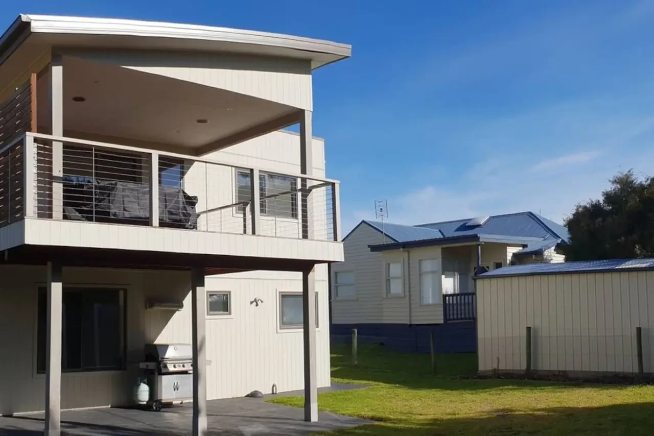 Venus Haven rear exterior with balcony and BBQ