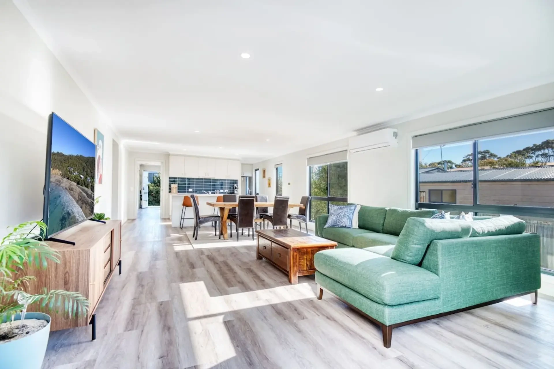 Cooinda Retreat living room