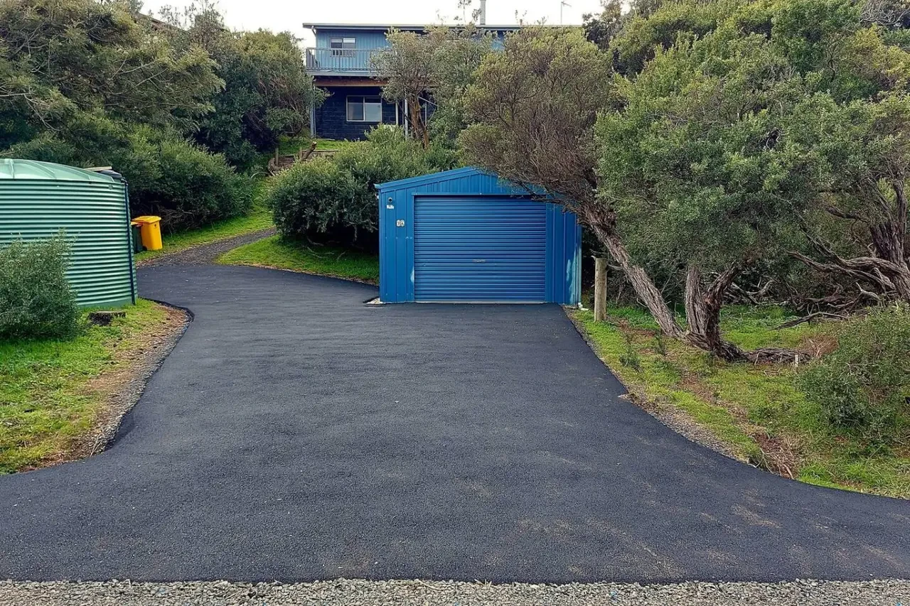 Retro Dunes exterior with blue garage