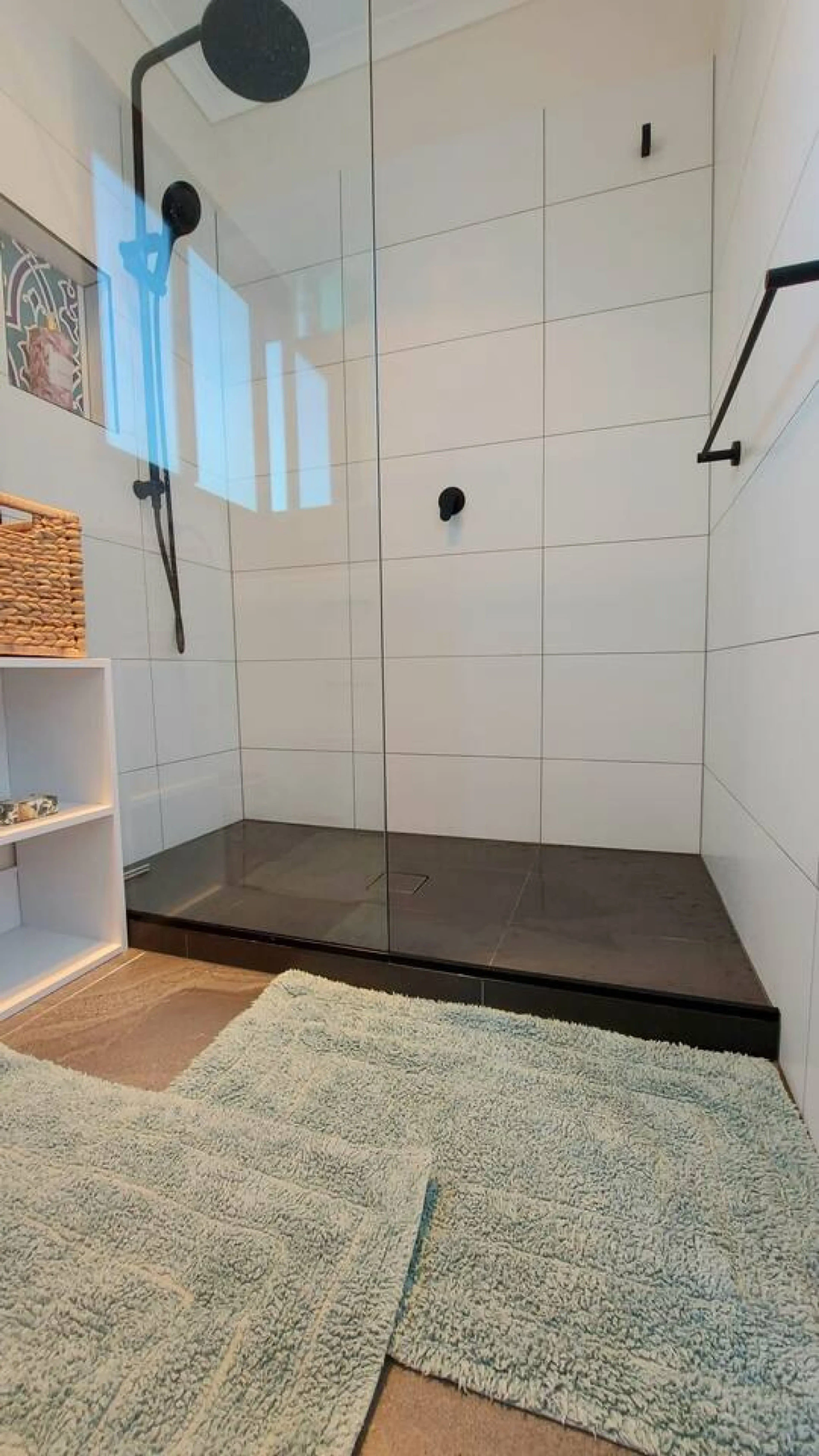 Retro Dunes bathroom shower with glass enclosure